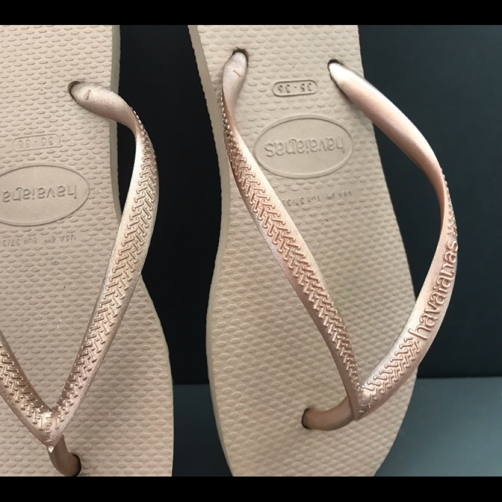 ROSE GOLD HAVAIANAS FLIP FLOP SANDALS